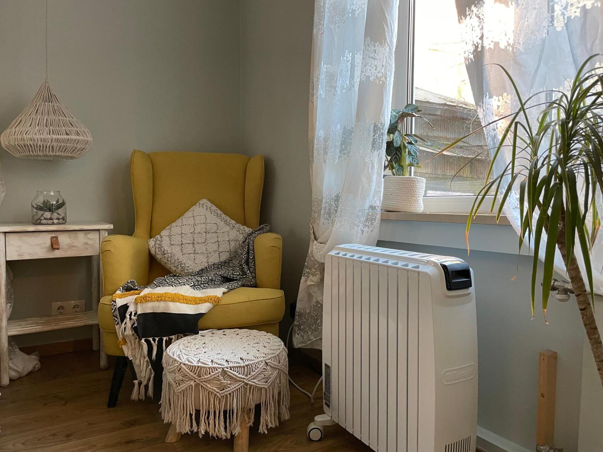 Pristine 1Br Apt In City Center W/ Patio And Parking Riga Eksteriør billede